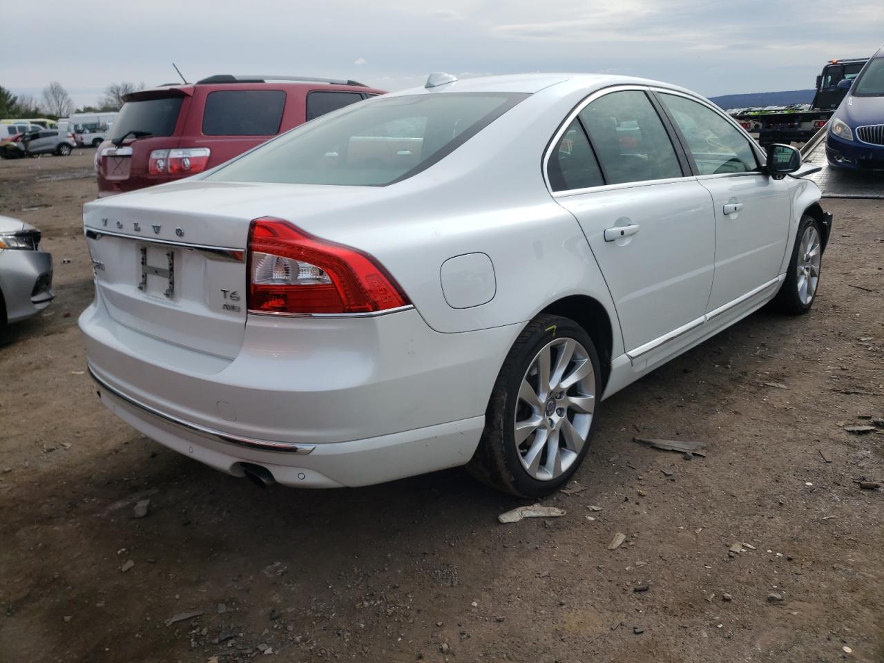 Photo 4 from auction – 2015 VOLVO S80 PREMIE with VIN YV1902MC2F1182790