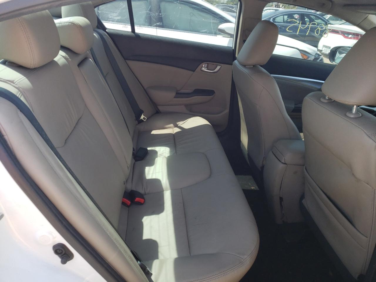 Photo 6 from auction – 2015 HONDA CIVIC EXL with VIN 19XFB2F99FE223255