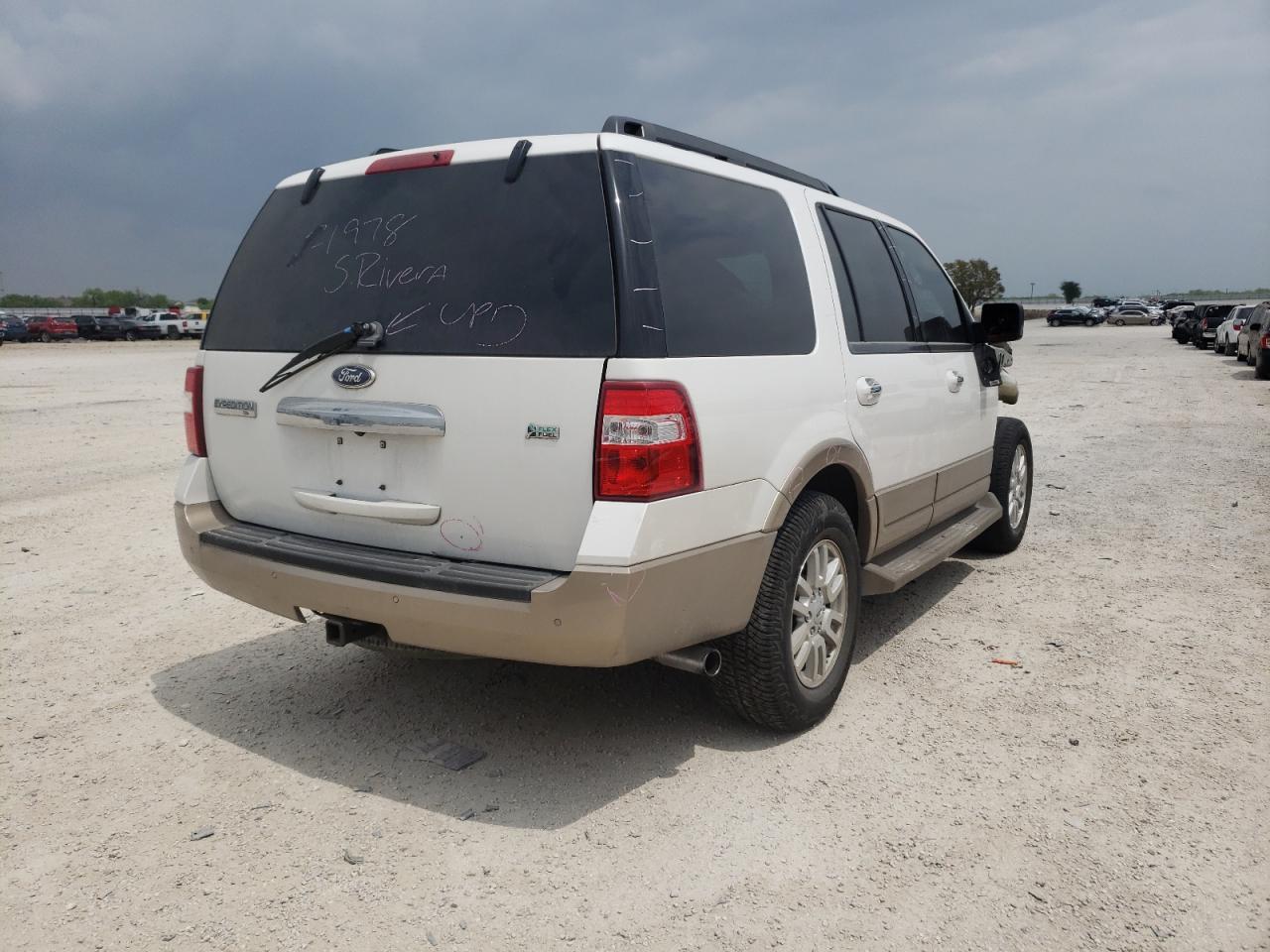 Photo 4 from auction – 2012 FORD EXPEDITION with VIN 1FMJU1H53CEF04396