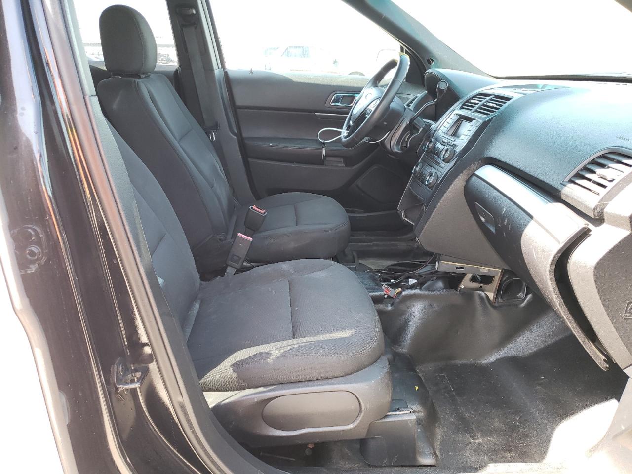 Photo 5 from auction – 2017 FORD EXPLORER P with VIN 1FM5K8AR8HGA24556