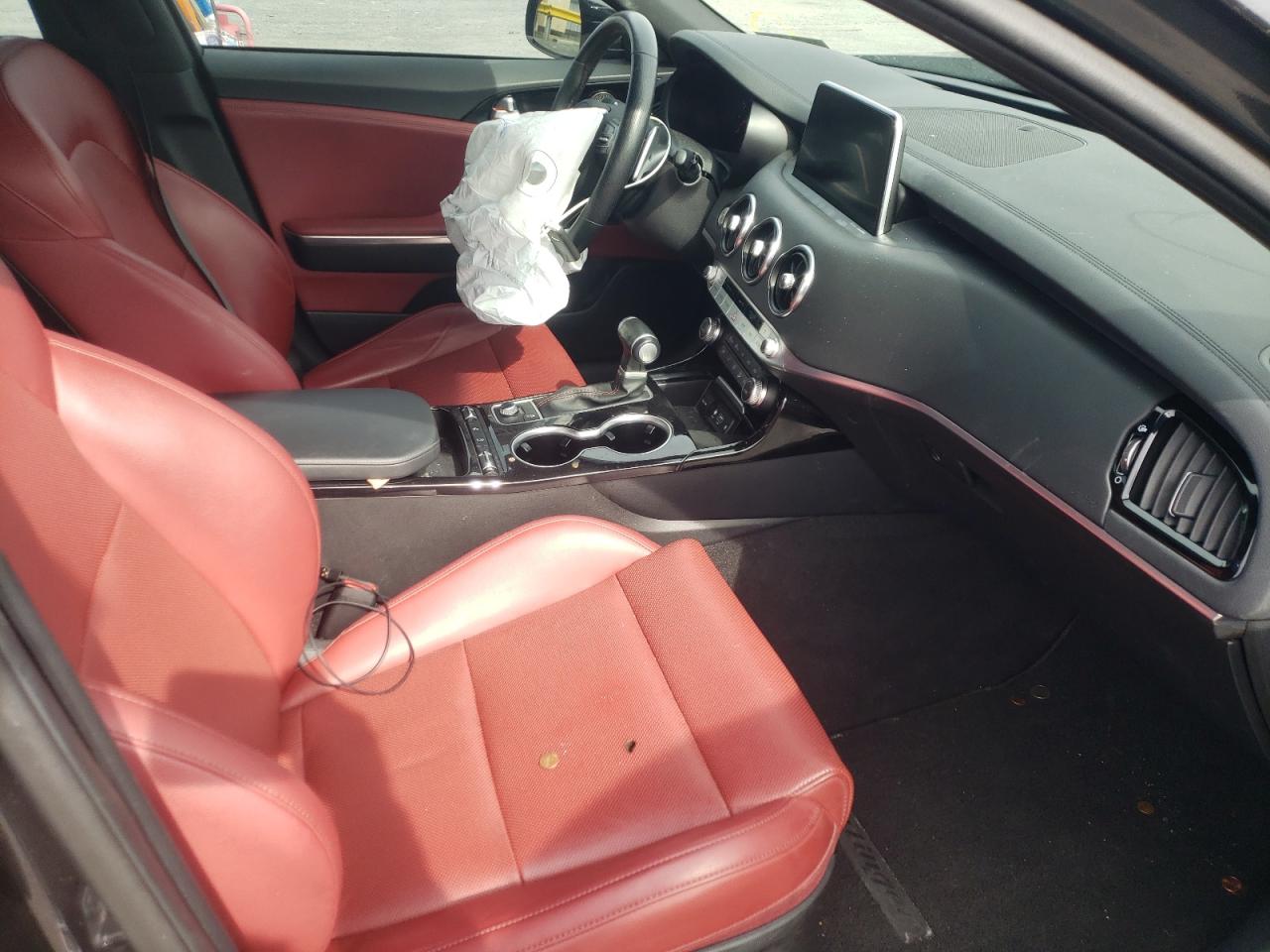 Photo 5 from auction – 2020 KIA STINGER with VIN KNAE15LA7L6075880