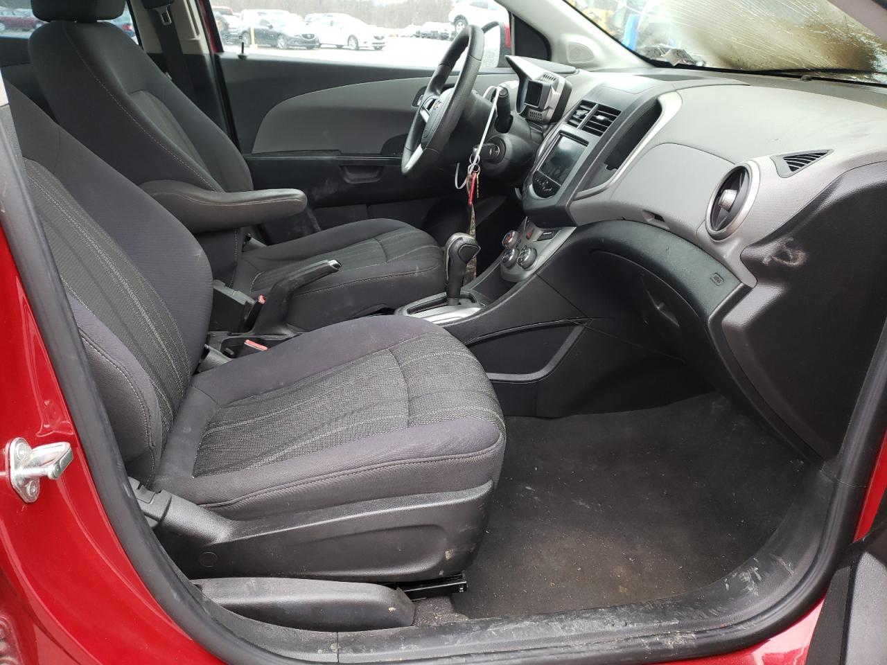 Photo 5 from auction – 2013 CHEVROLET SONIC LT with VIN 1G1JC5SG9D4193050