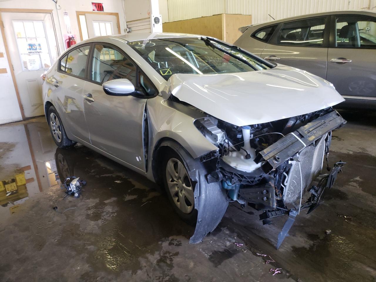Photo 1 from auction – 2017 KIA FORTE LX with VIN 3KPFK4A77HE056009
