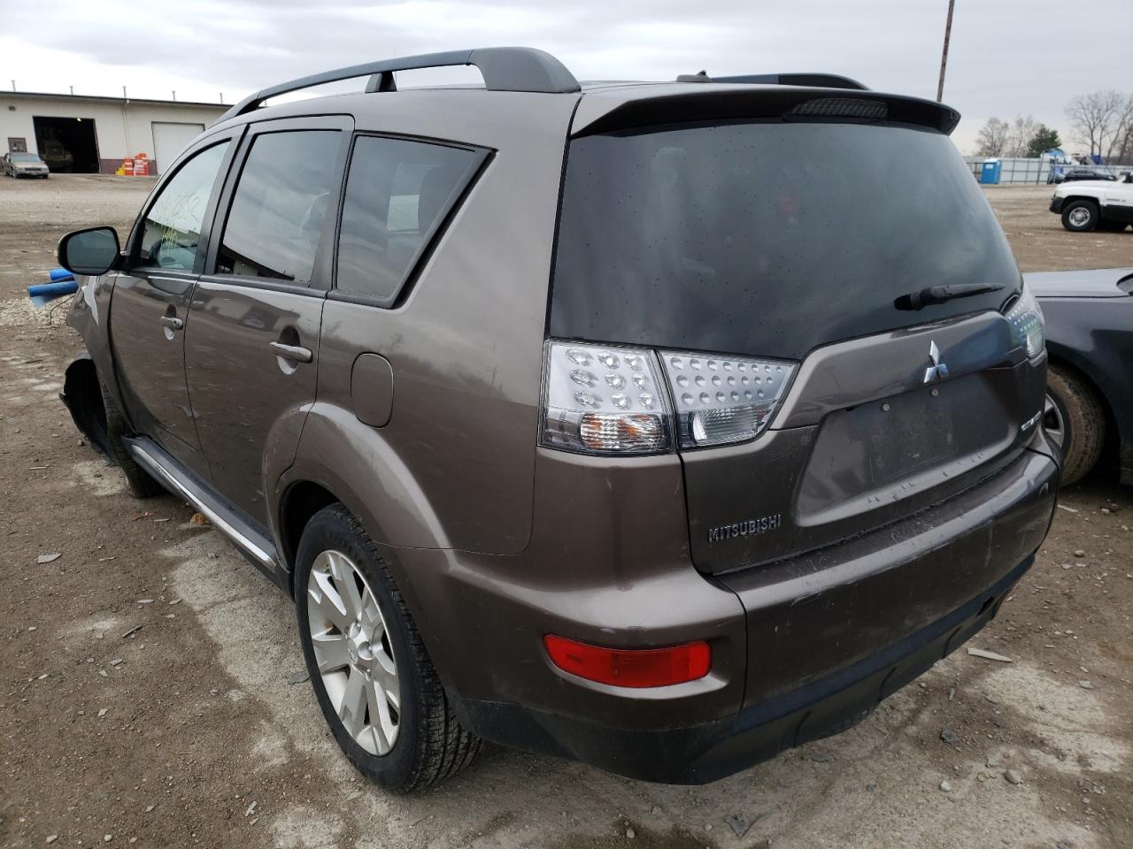 Photo 3 from auction – 2013 MITSUBISHI OUTLANDER with VIN JA4AS3AW5DU004878
