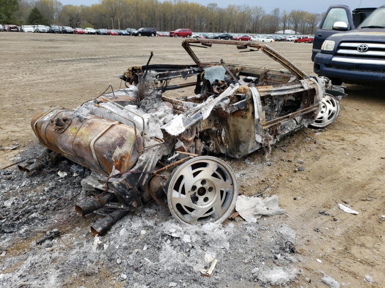 Photo 4 from auction – 1990 CHEVROLET CORVETTE with VIN 1G1YY3382L5118727