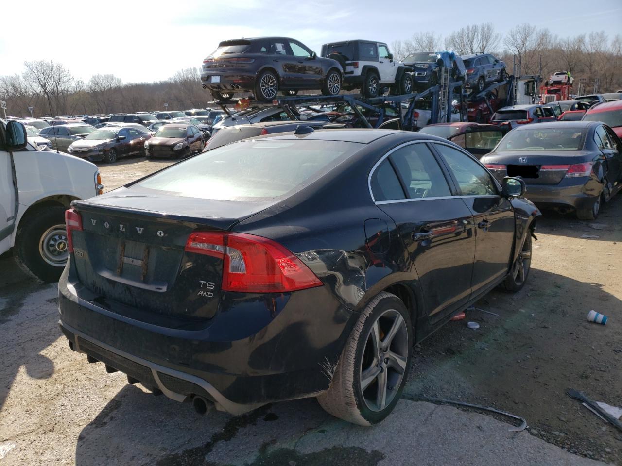 Photo 4 from auction – 2012 VOLVO S60 T6 with VIN YV1902FH3C2085001