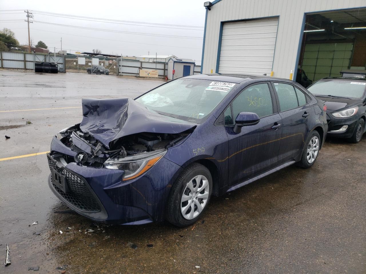 Photo 2 from auction – 2020 TOYOTA COROLLA LE with VIN 5YFEPRAE1LP125132