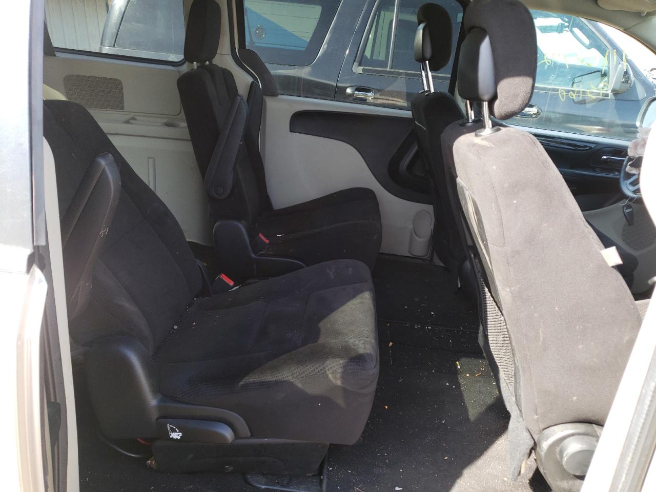 Photo 6 from auction – 2014 DODGE GRAND CARA with VIN 2C4RDGBG2ER416708