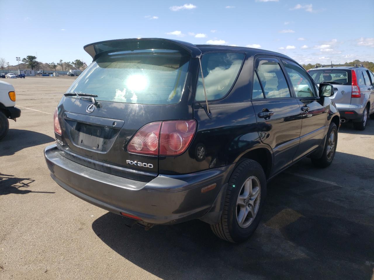 Photo 4 from auction – 2000 LEXUS RX 300 with VIN JT6HF10U3Y0101868