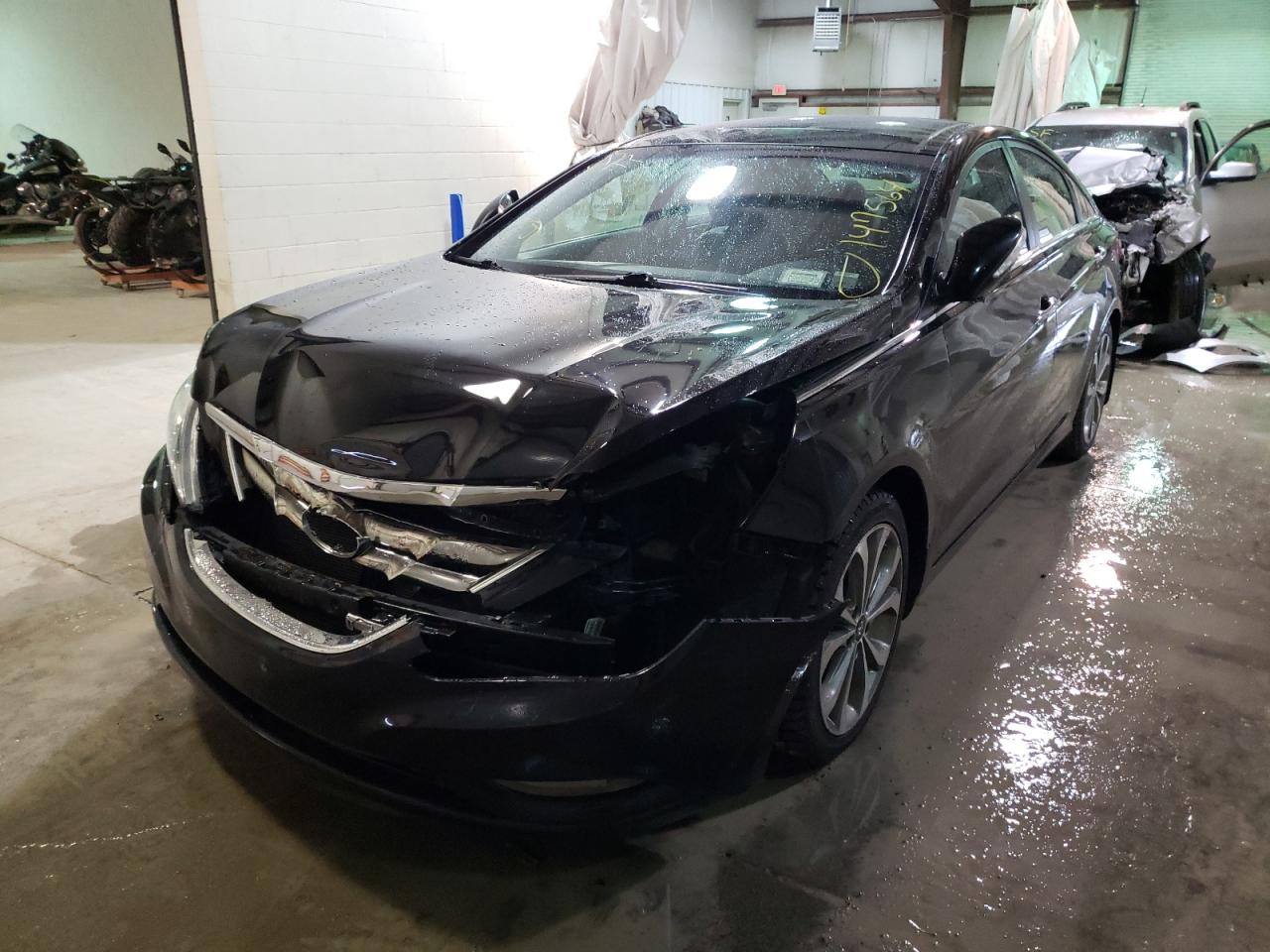 Photo 2 from auction – 2013 HYUNDAI SONATA SE with VIN 5NPEC4AB9DH664715
