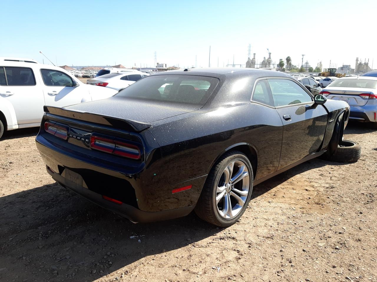 Photo 4 from auction – 2021 DODGE CHALLENGER with VIN 2C3CDZBT1MH542288