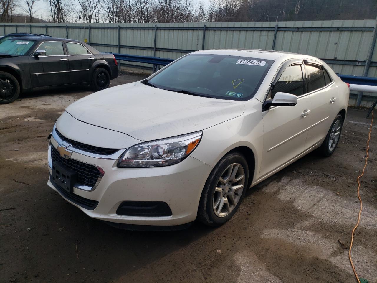 Photo 2 from auction – 2014 CHEVROLET MALIBU 1LT with VIN 1G11C5SL2EF183060