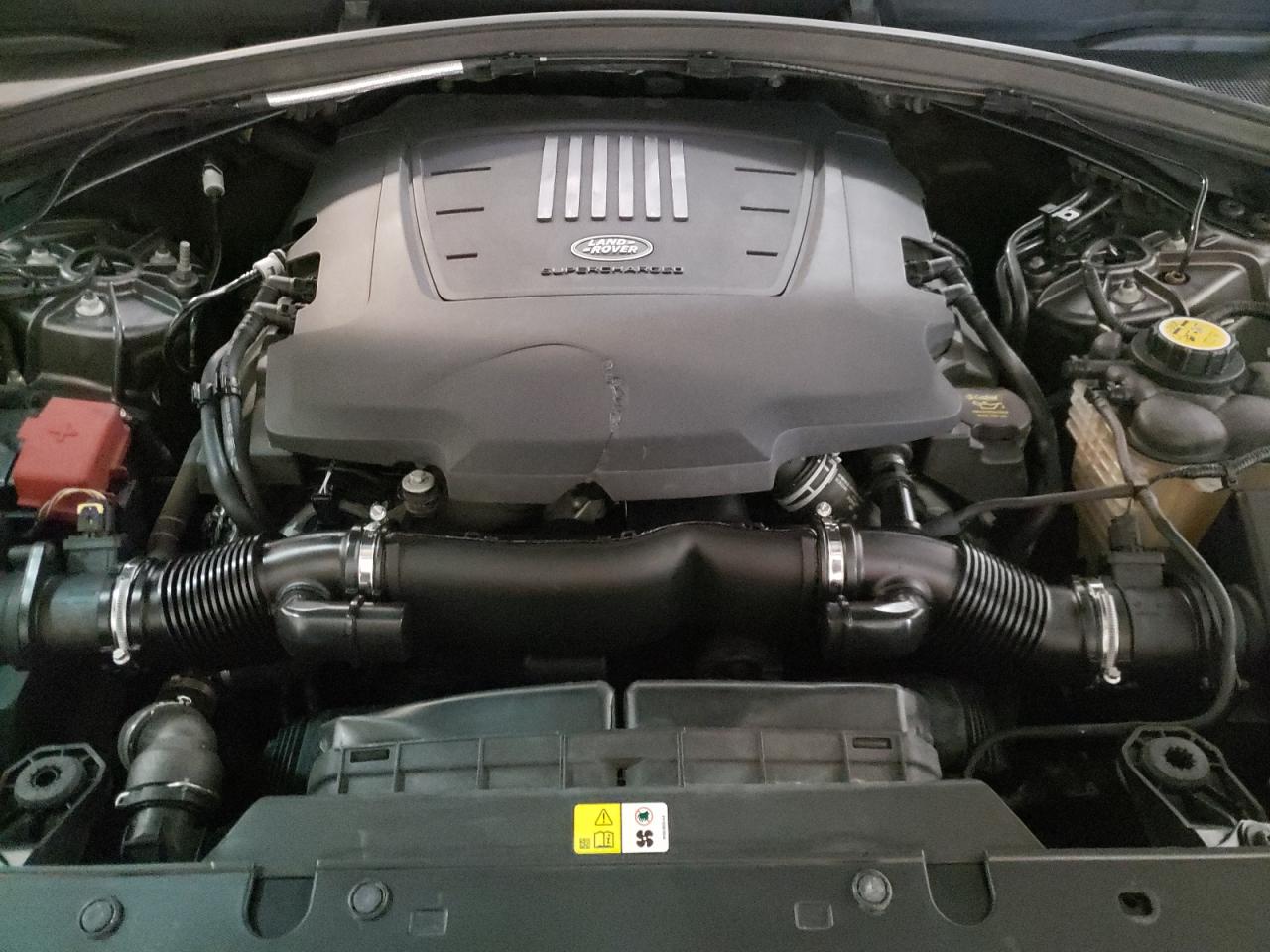 Photo 7 from auction – 2018 LAND ROVER RANGE ROVE with VIN SALYM2RV2JA702133