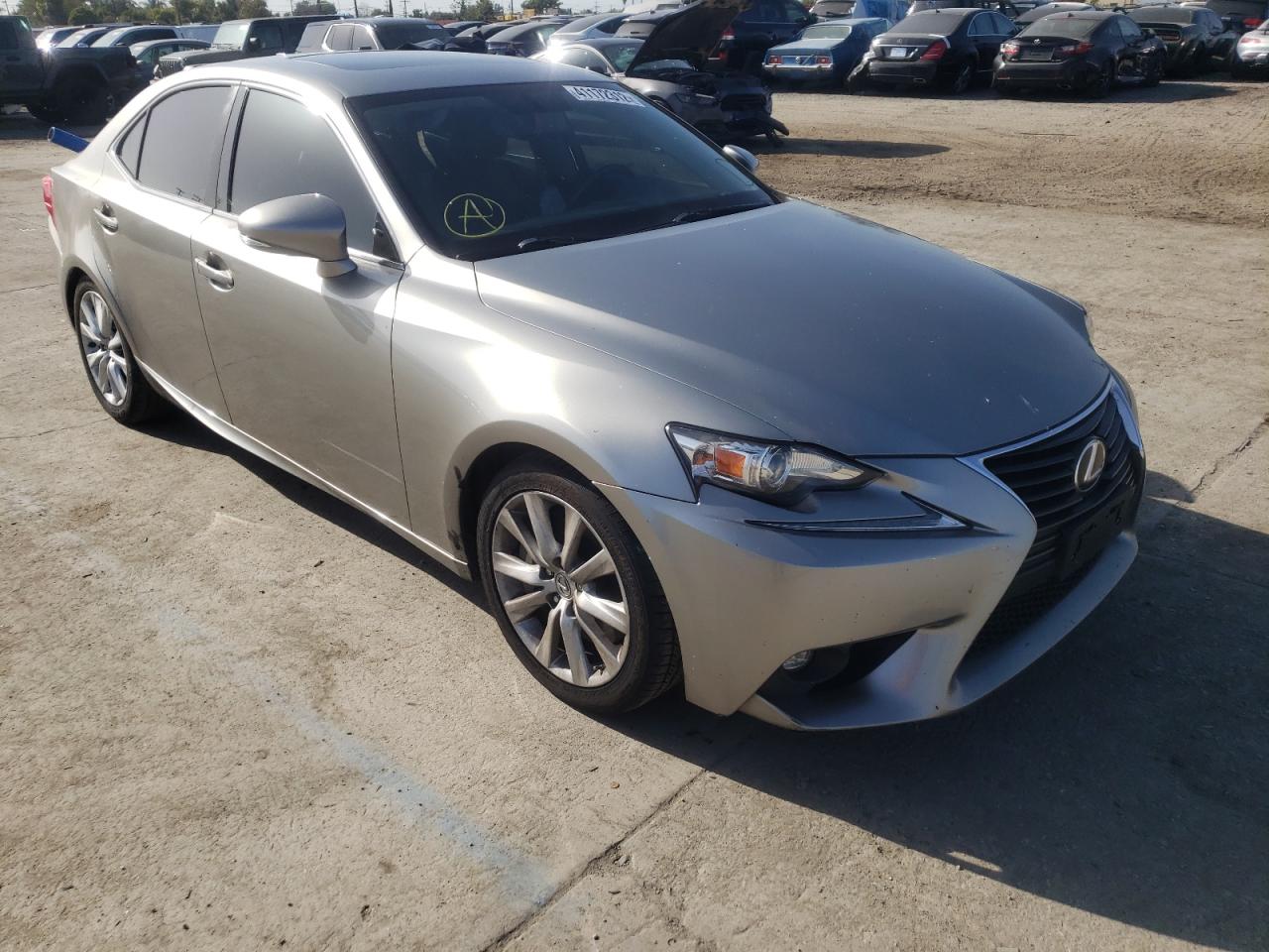 LEXUS IS 200T 2016 with VIN JTHBA1D25G5031568 - Photo from auction