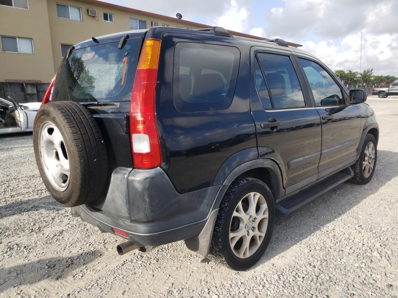 Photo 4 from auction – 2004 HONDA CR-V LX with VIN SHSRD68424U203624