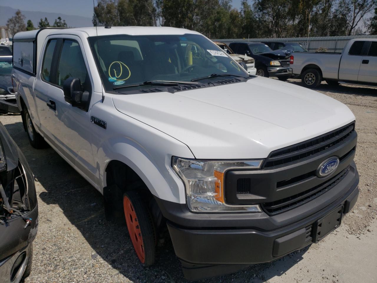 FORD F150 SUPER 2018 with VIN 1FTEX1CB7JKE82069 - Photo from auction