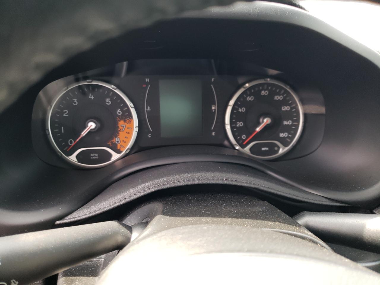 Photo 8 from auction – 2017 JEEP RENEGADE L with VIN ZACCJBBB3HPF46981