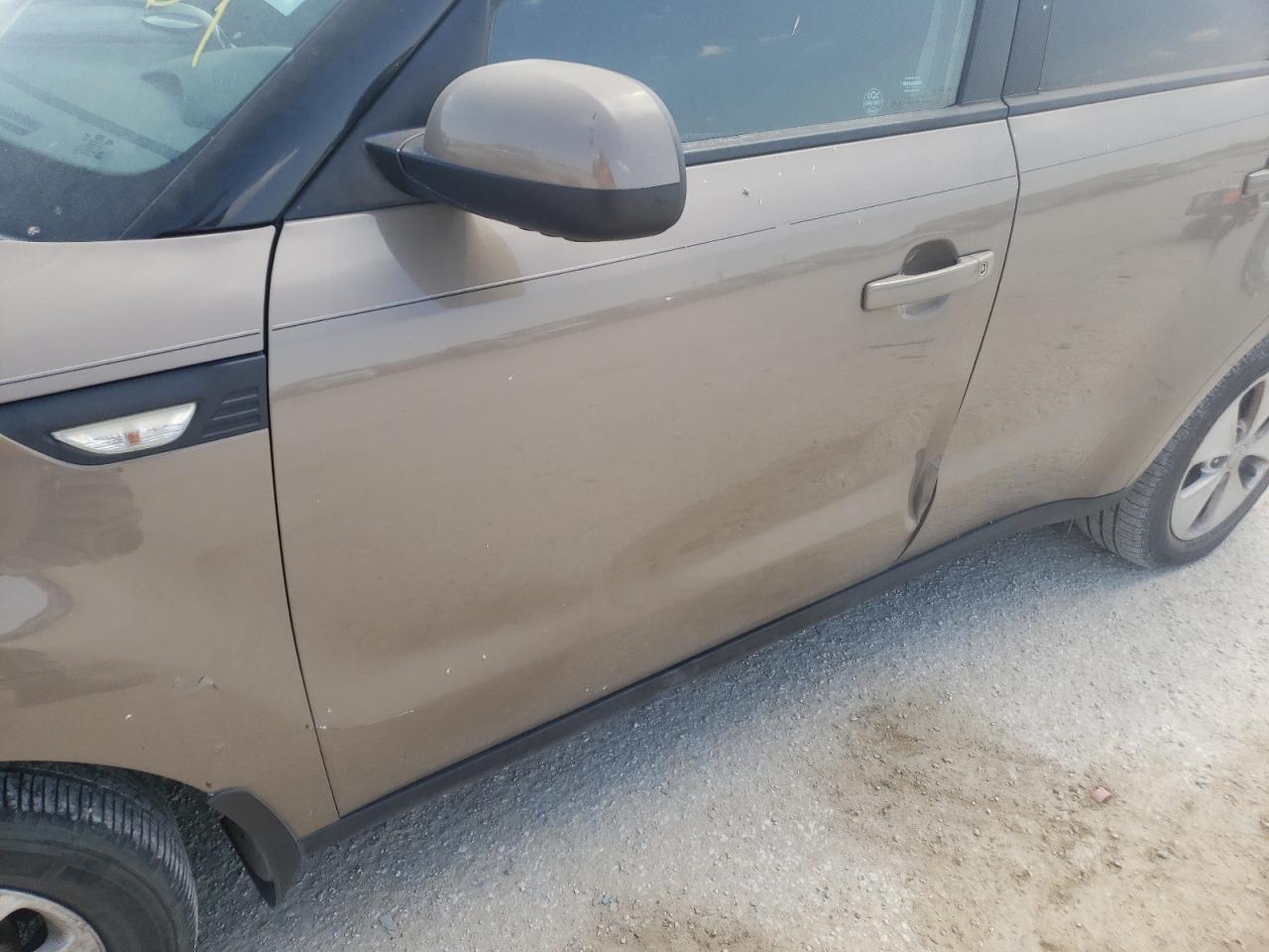 Foto 9 de la subasta – 2014 KIA SOUL con VIN KNDJN2A25E7096840