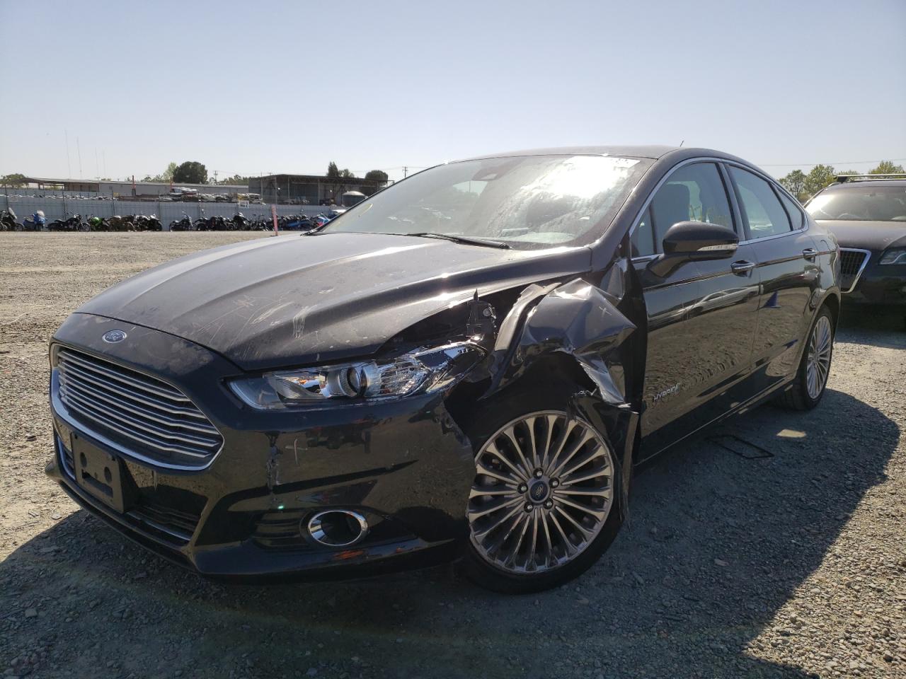 Photo 2 from auction – 2014 FORD FUSION TIT with VIN 3FA6P0RU9ER366953
