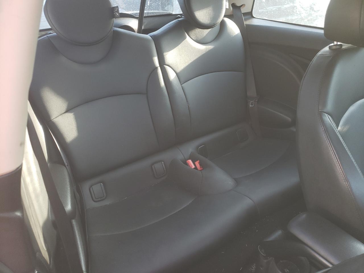 Photo 6 from auction – 2013 MINI COOPER S with VIN WMWSV3C53DT479485