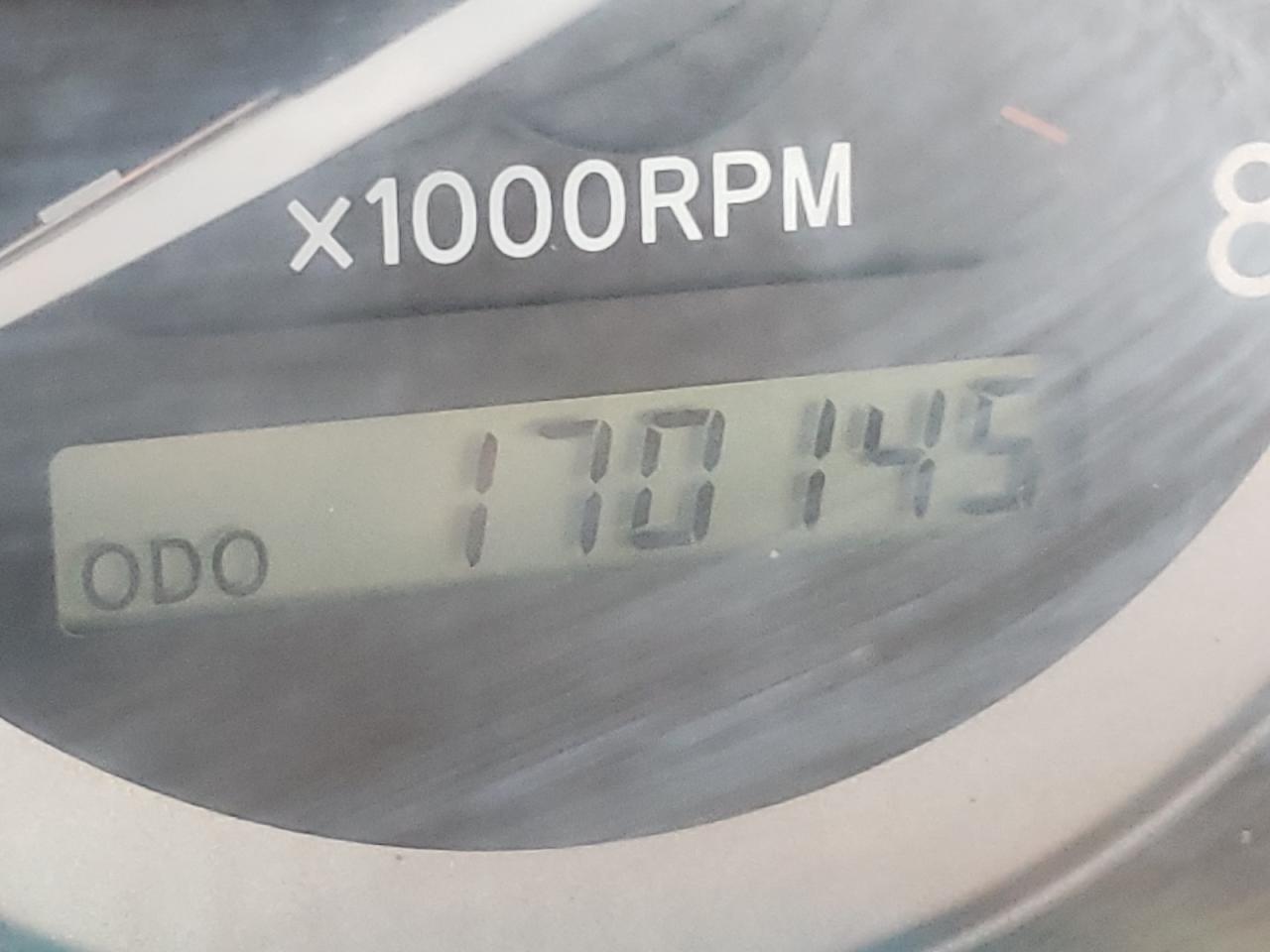 Photo 8 from auction – 2004 TOYOTA SIENNA XLE with VIN 5TDBA22C64S021978
