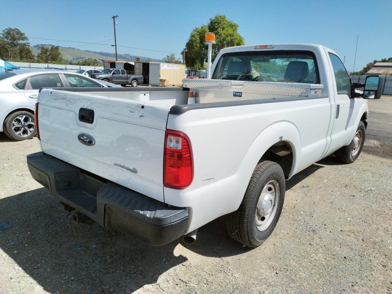 Photo 4 from auction – 2013 FORD F250 SUPER with VIN 1FTBF2A66DEB81829