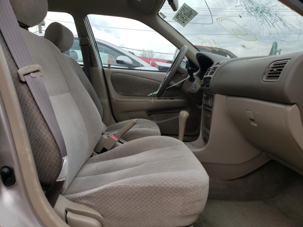 Photo 5 from auction – 2000 TOYOTA COROLLA VE with VIN 2T1BR12E6YC360680