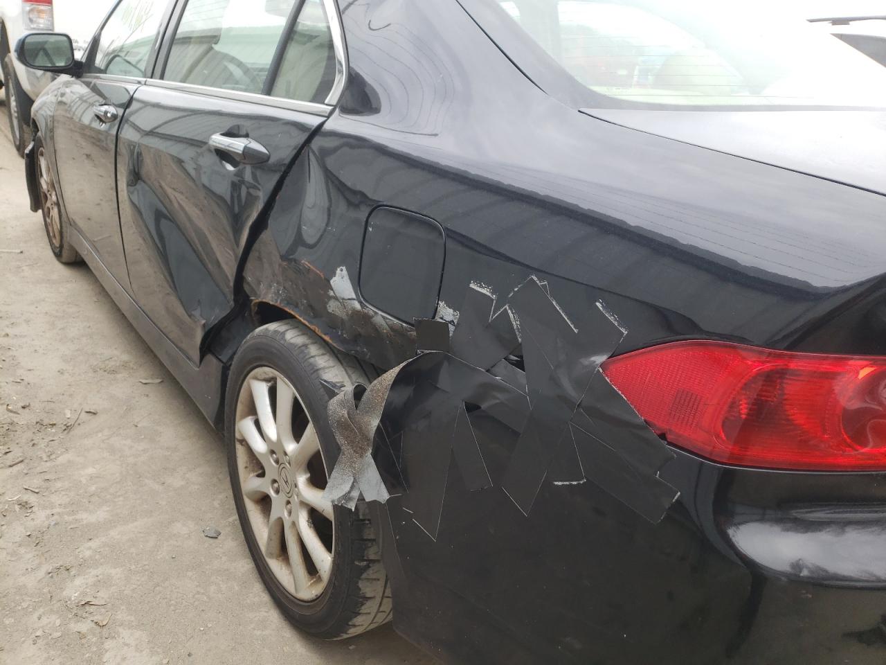 Photo 9 from auction – 2007 ACURA TSX with VIN JH4CL96807C000092