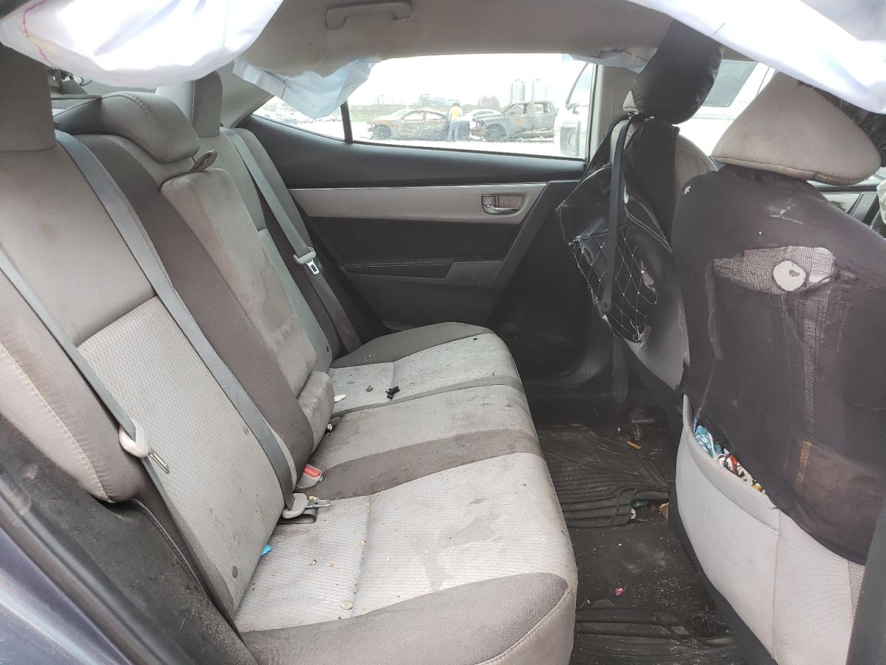 Photo 6 from auction – 2017 TOYOTA COROLLA L with VIN 5YFBURHEXHP574138