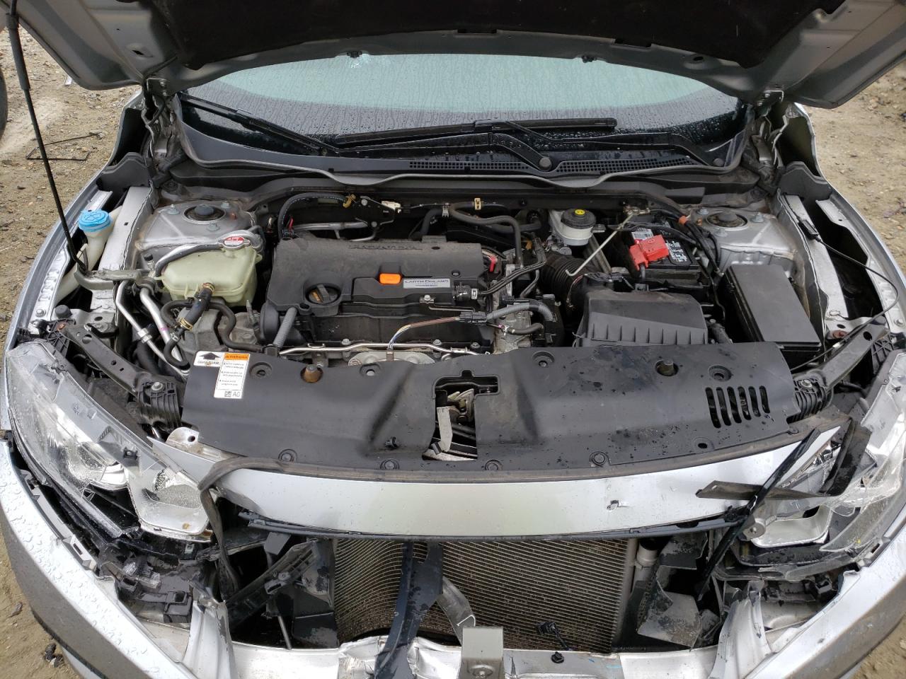 Photo 7 from auction – 2017 HONDA CIVIC LX with VIN 19XFC2F58HE208954