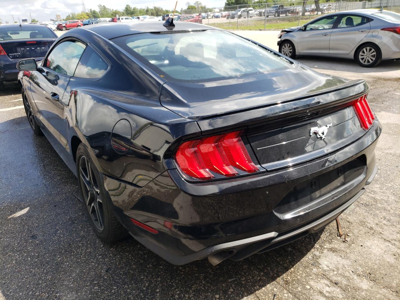 Photo 3 from auction – 2020 FORD MUSTANG with VIN 1FA6P8TH1L5136799