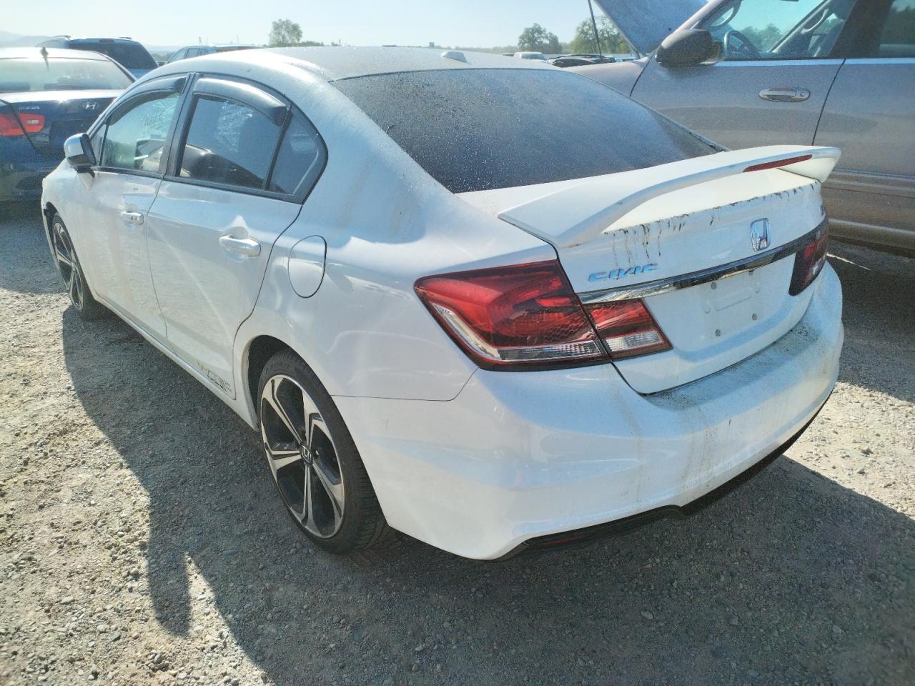 Photo 3 from auction – 2014 HONDA CIVIC SI with VIN 2HGFB6E57EH704373