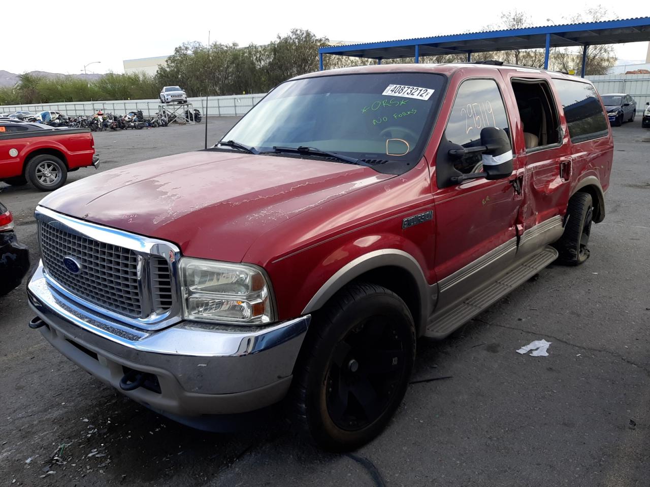 Photo 2 from auction – 2001 FORD EXCURSION with VIN 1FMNU42F21EC36913