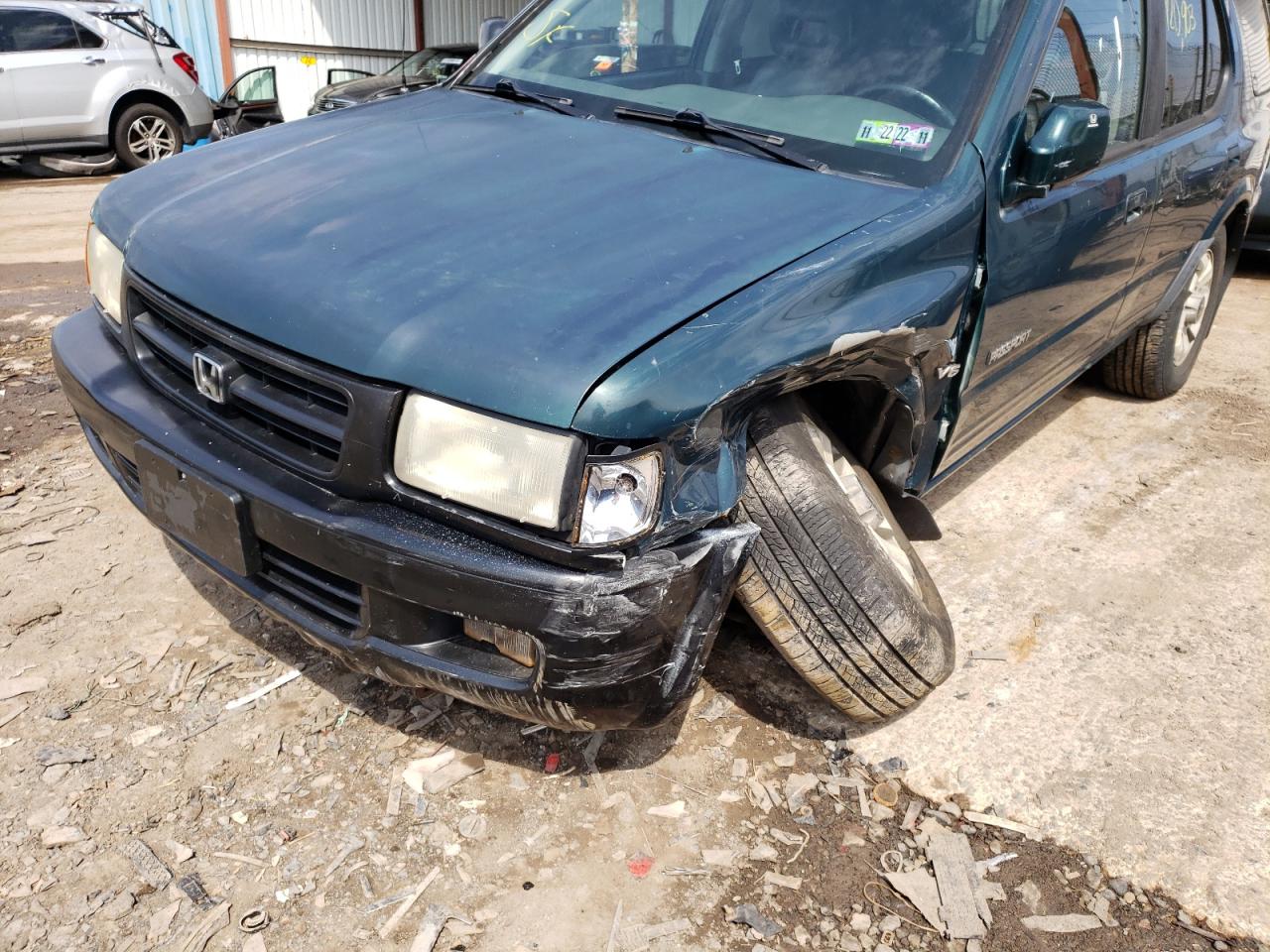 Photo 9 from auction – 1998 HONDA PASSPORT E with VIN 4S6CM58WXW4421686