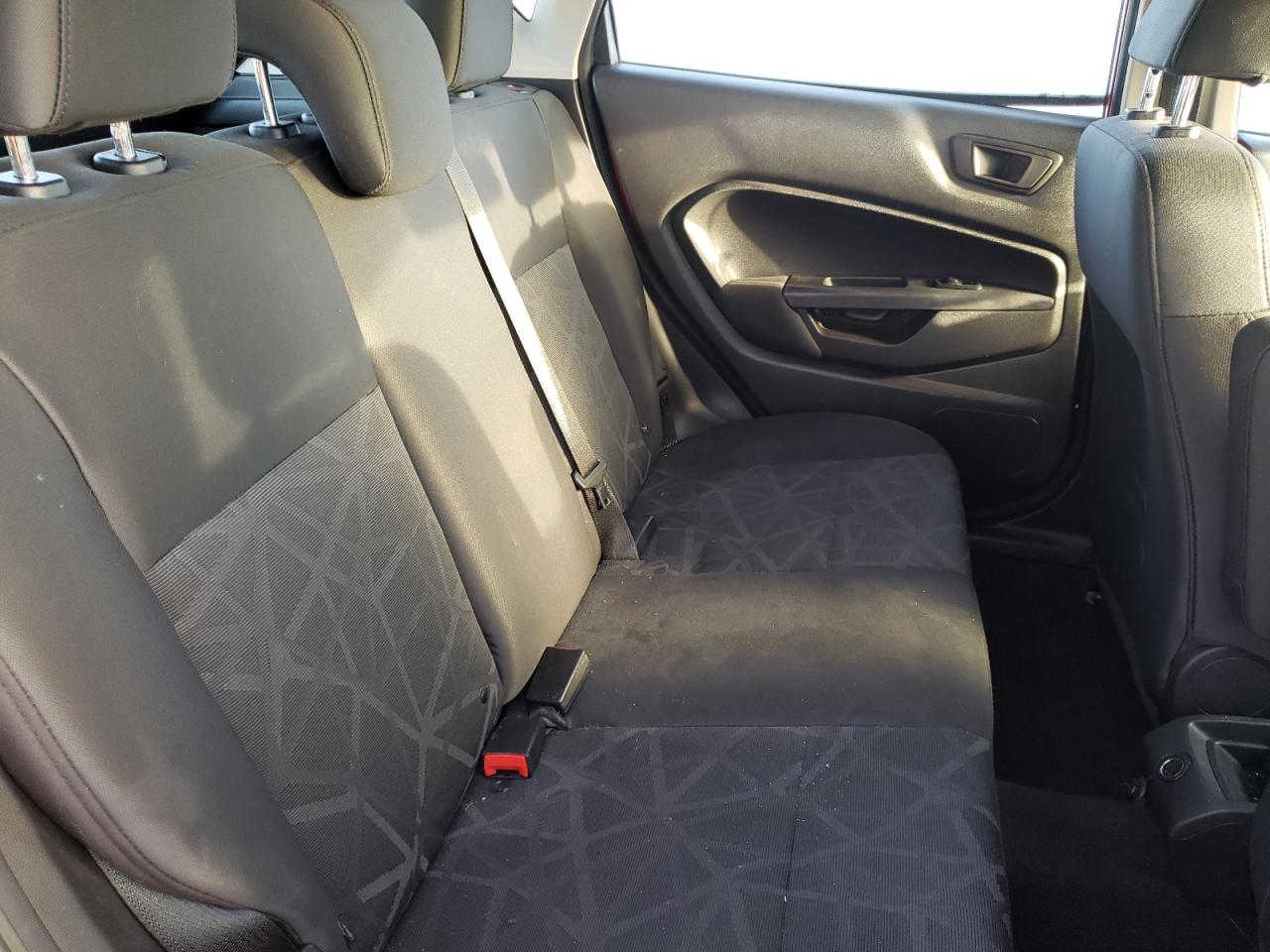 Photo 6 from auction – 2013 FORD FIESTA SE with VIN 3FADP4EJ5DM205179