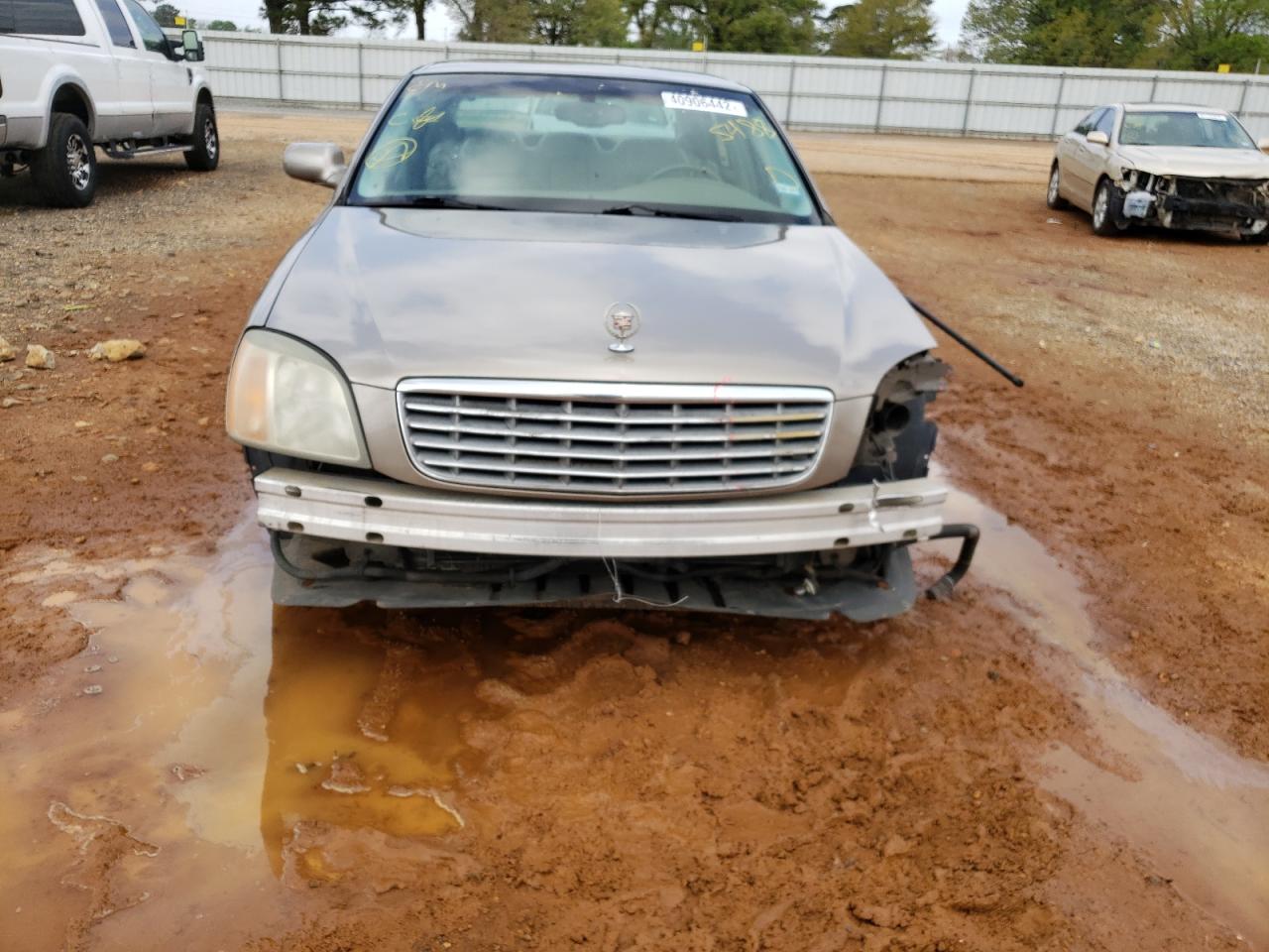 Photo 9 from auction – 2001 CADILLAC DEVILLE with VIN 1G6KD54Y21U235488