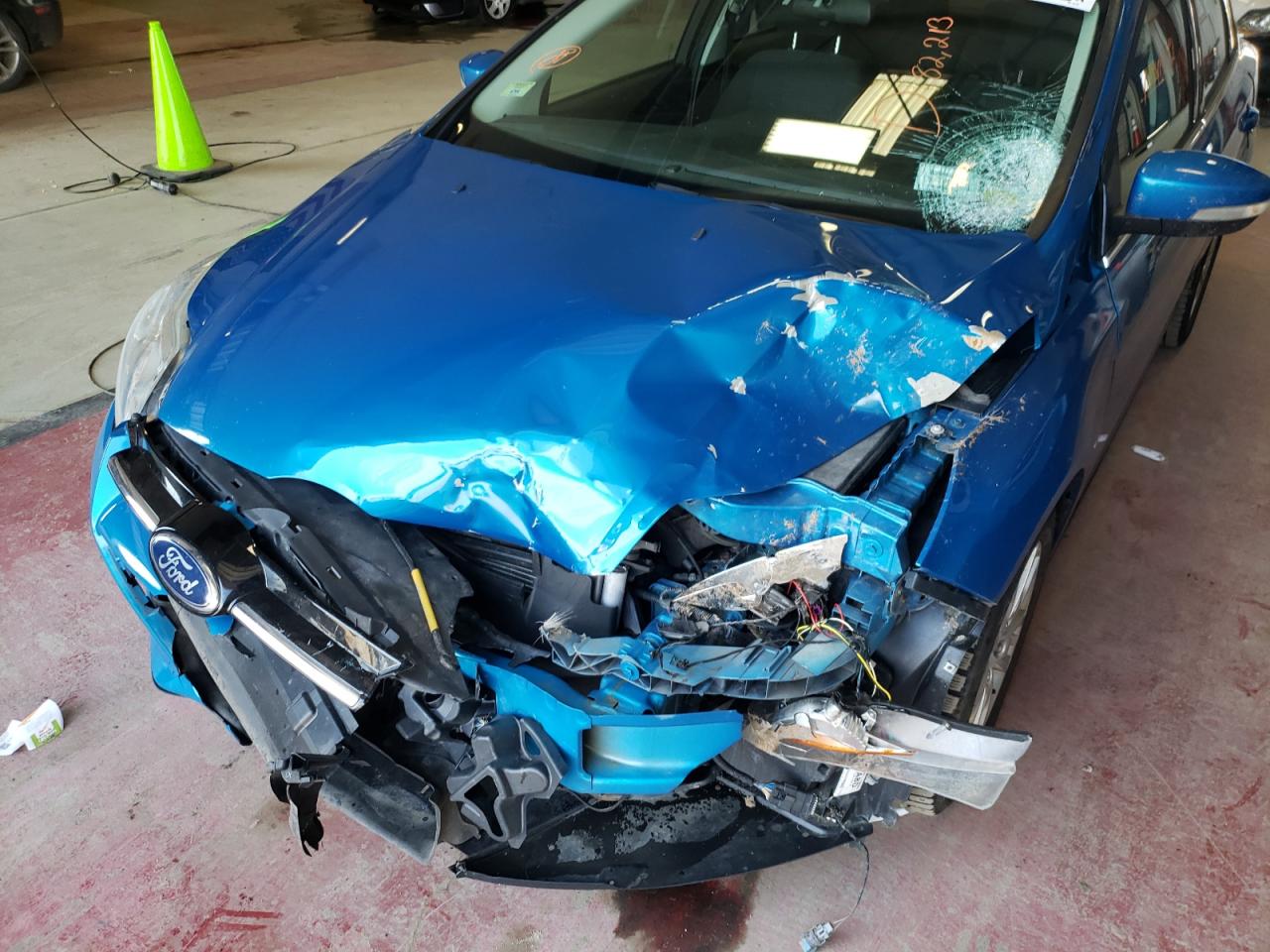 Photo 9 from auction – 2012 FORD FOCUS SEL with VIN 1FAHP3H27CL397334
