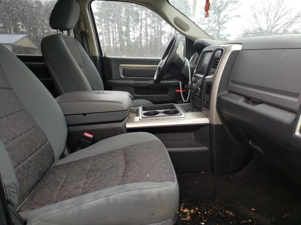 Фото 5 с аукциона – 2015 RAM 1500 SLT с VIN 1C6RR7LT1FS636684