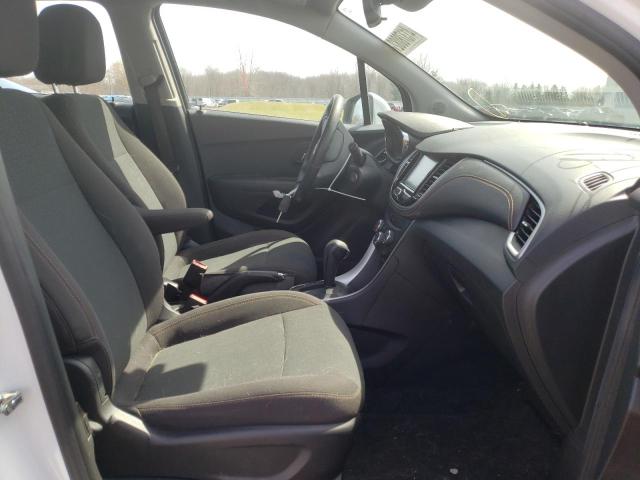 Photo 5 from auction – 2017 CHEVROLET TRAX LS with VIN KL7CJKSB9HB246644