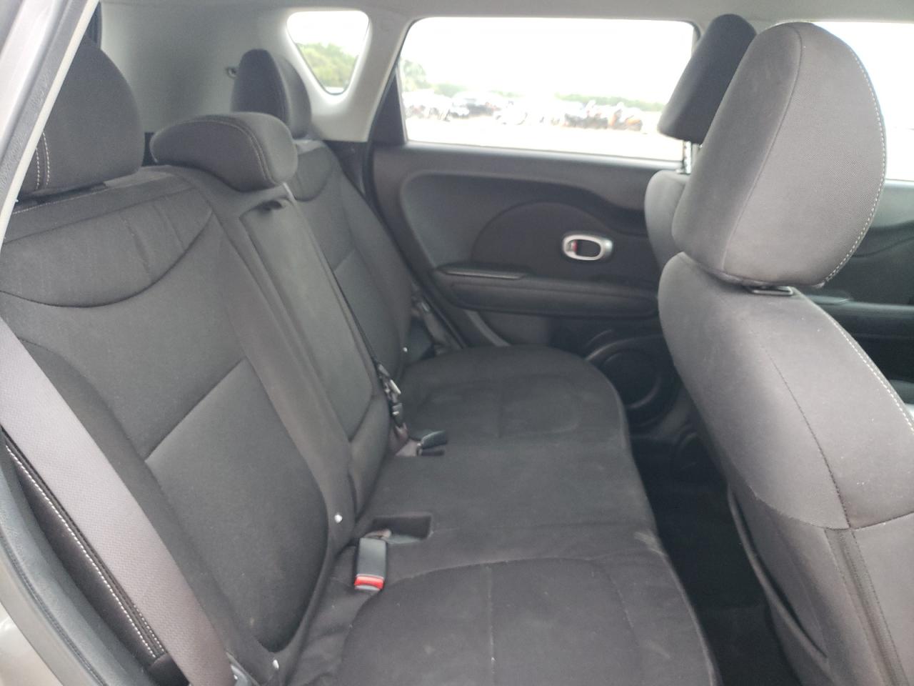 Photo 6 from auction – 2014 KIA SOUL with VIN KNDJN2A22E7099243