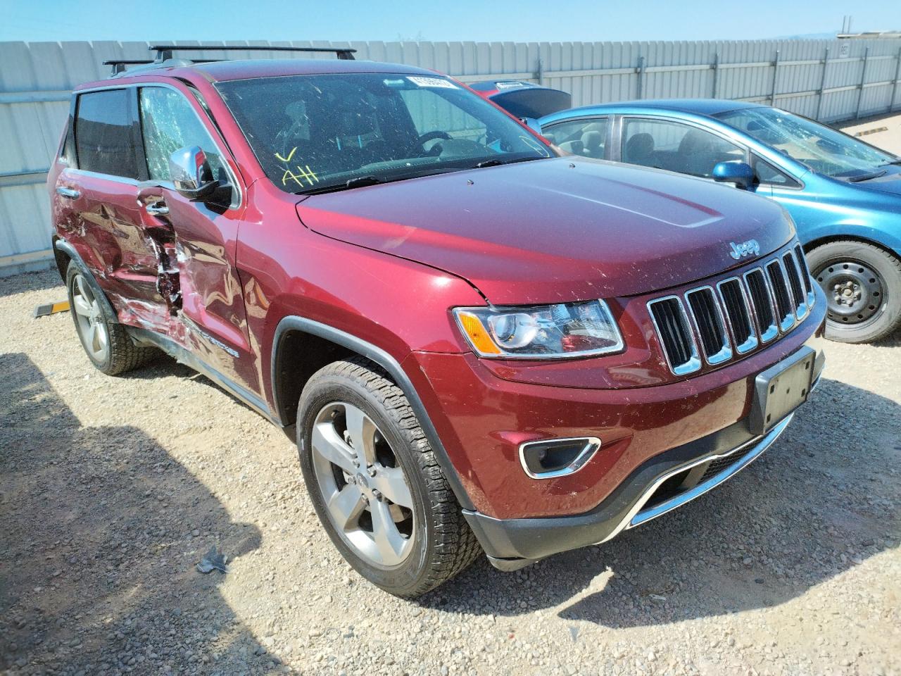JEEP GRAND CHER 2016 with VIN 1C4RJFBG0GC327685 - Photo from auction