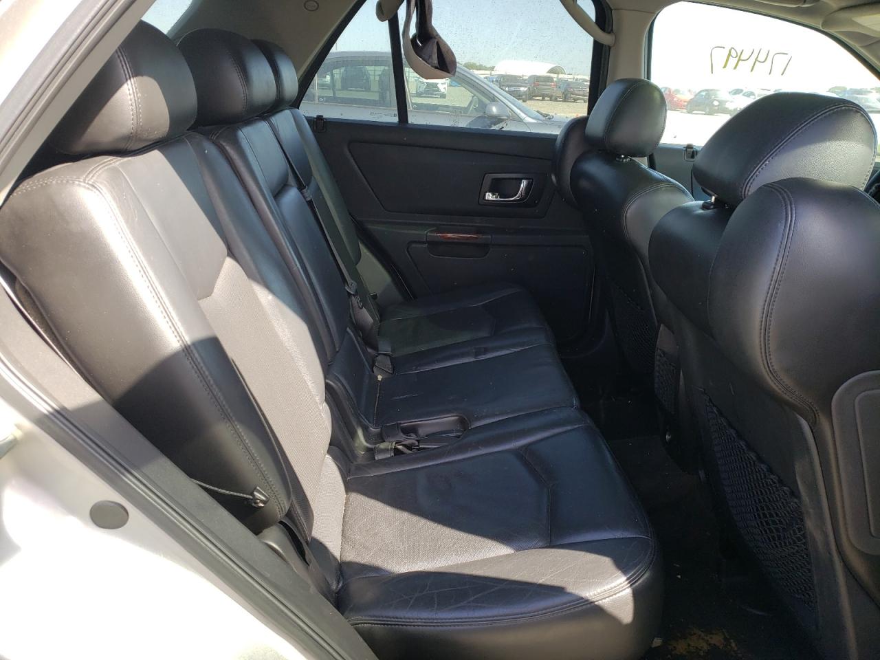 Zdjęcie 6 z aukcji – 2005 CADILLAC SRX z VIN 1GYEE637950157031