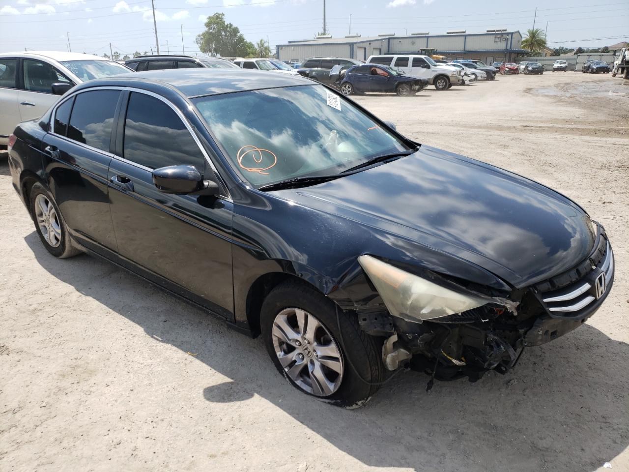 HONDA ACCORD SE 2012 with VIN 1HGCP2F60CA216303 - Photo from auction