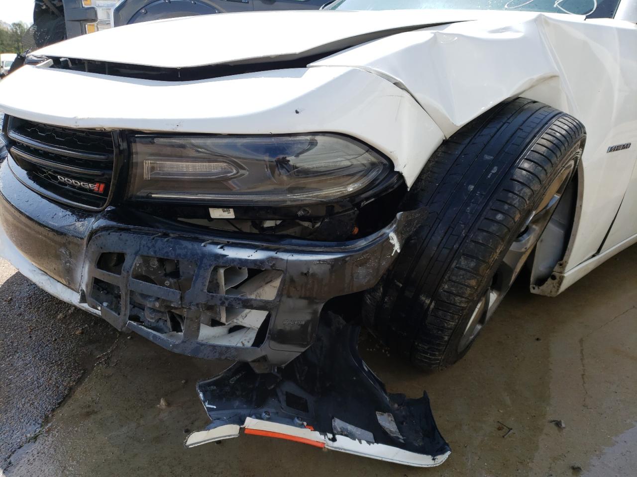Photo 9 from auction – 2015 DODGE CHARGER R/ with VIN 2C3CDXCT5FH741785