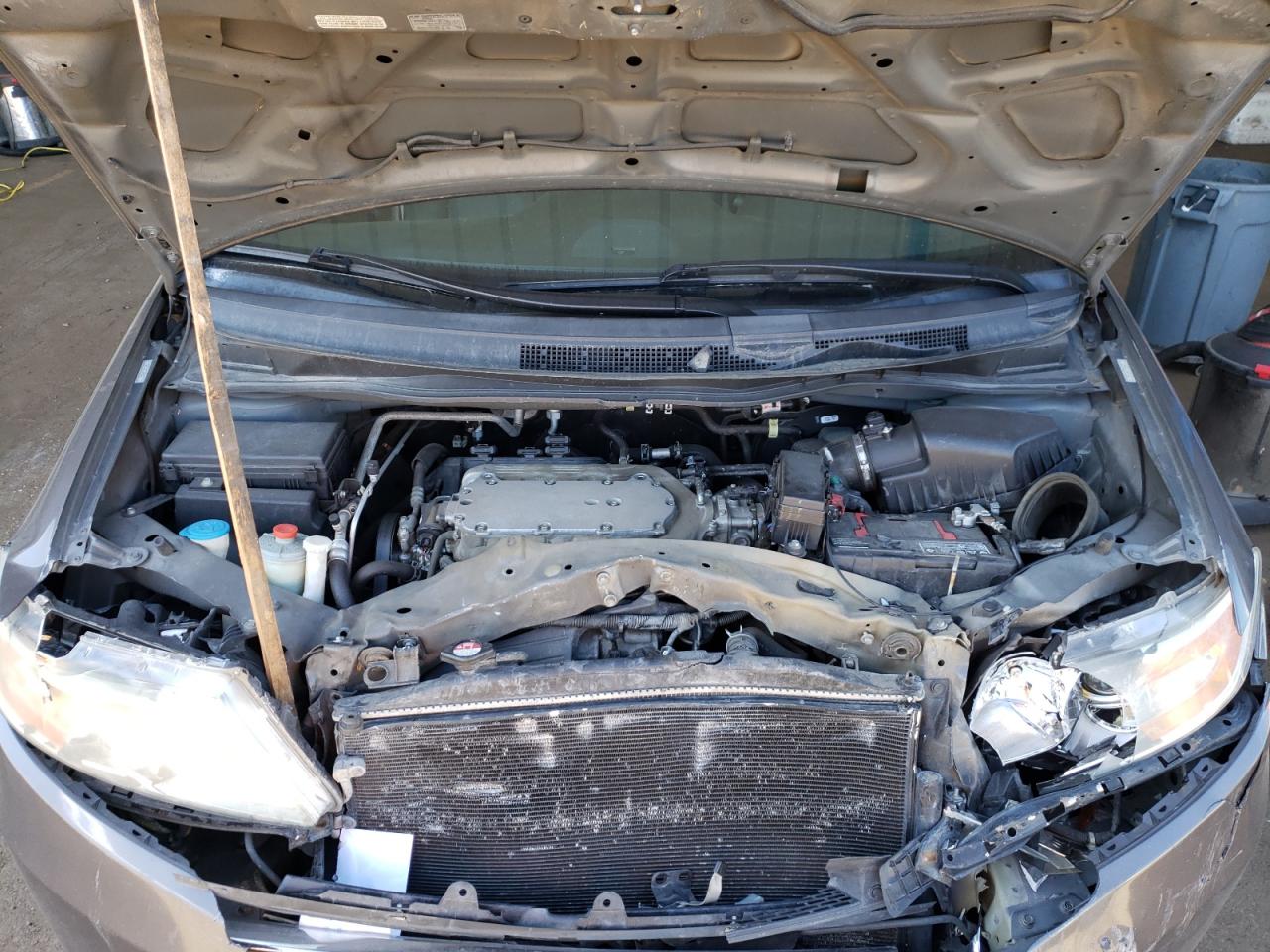 Photo 7 from auction – 2011 HONDA ODYSSEY EX with VIN 5FNRL5H65BB056654