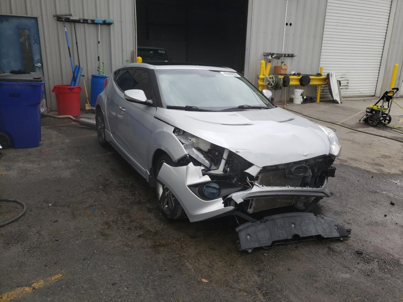 Photo 1 from auction – 2015 HYUNDAI VELOSTER T with VIN KMHTC6AE1FU224201