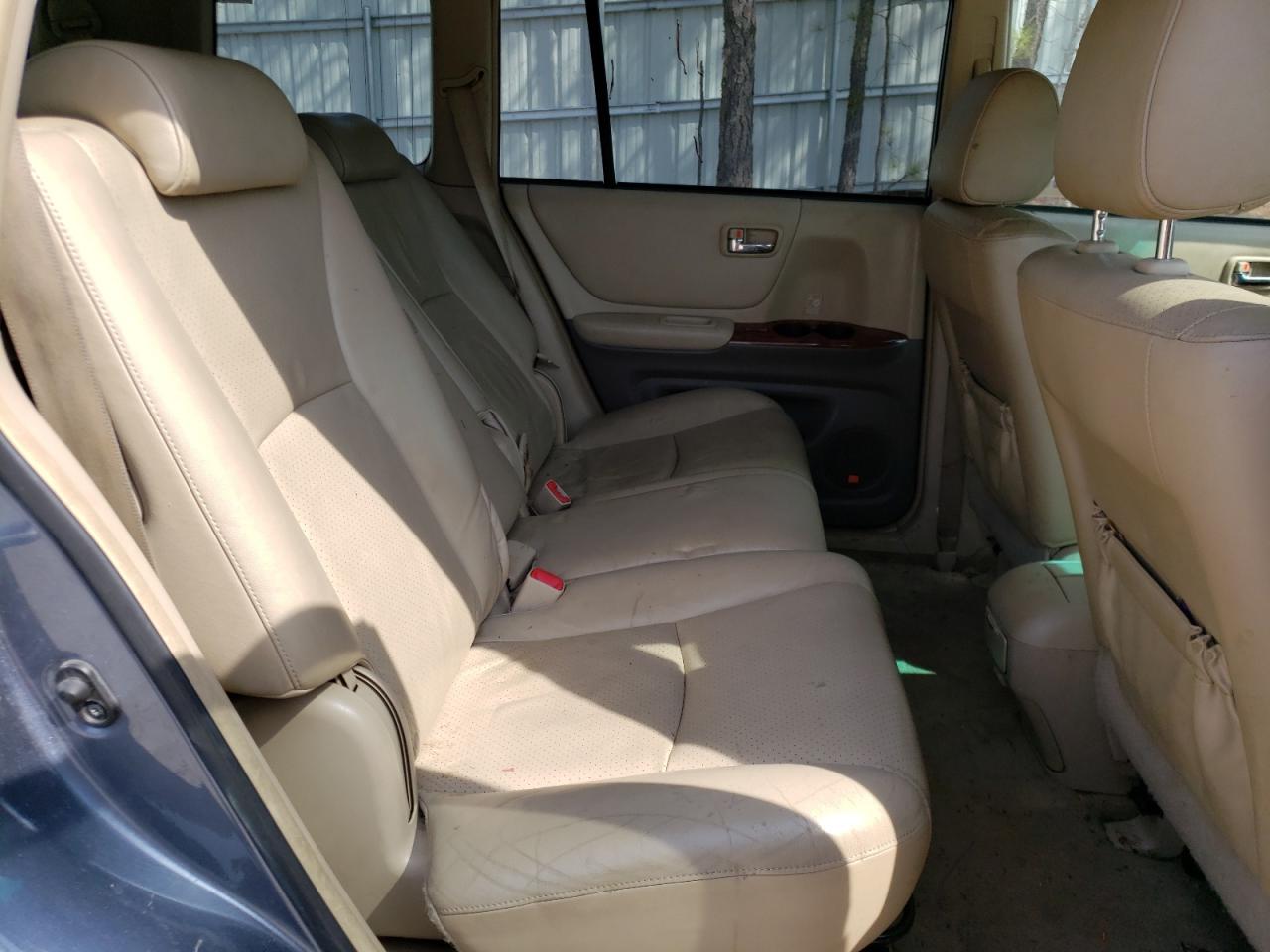 Photo 6 from auction – 2007 TOYOTA HIGHLANDER with VIN JTEEW21A670049538