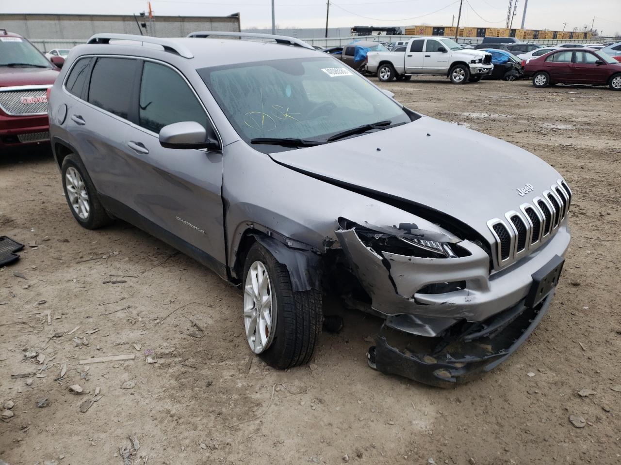 JEEP CHEROKEE L 2018 with VIN 1C4PJLCBXJD576795 - Photo from auction