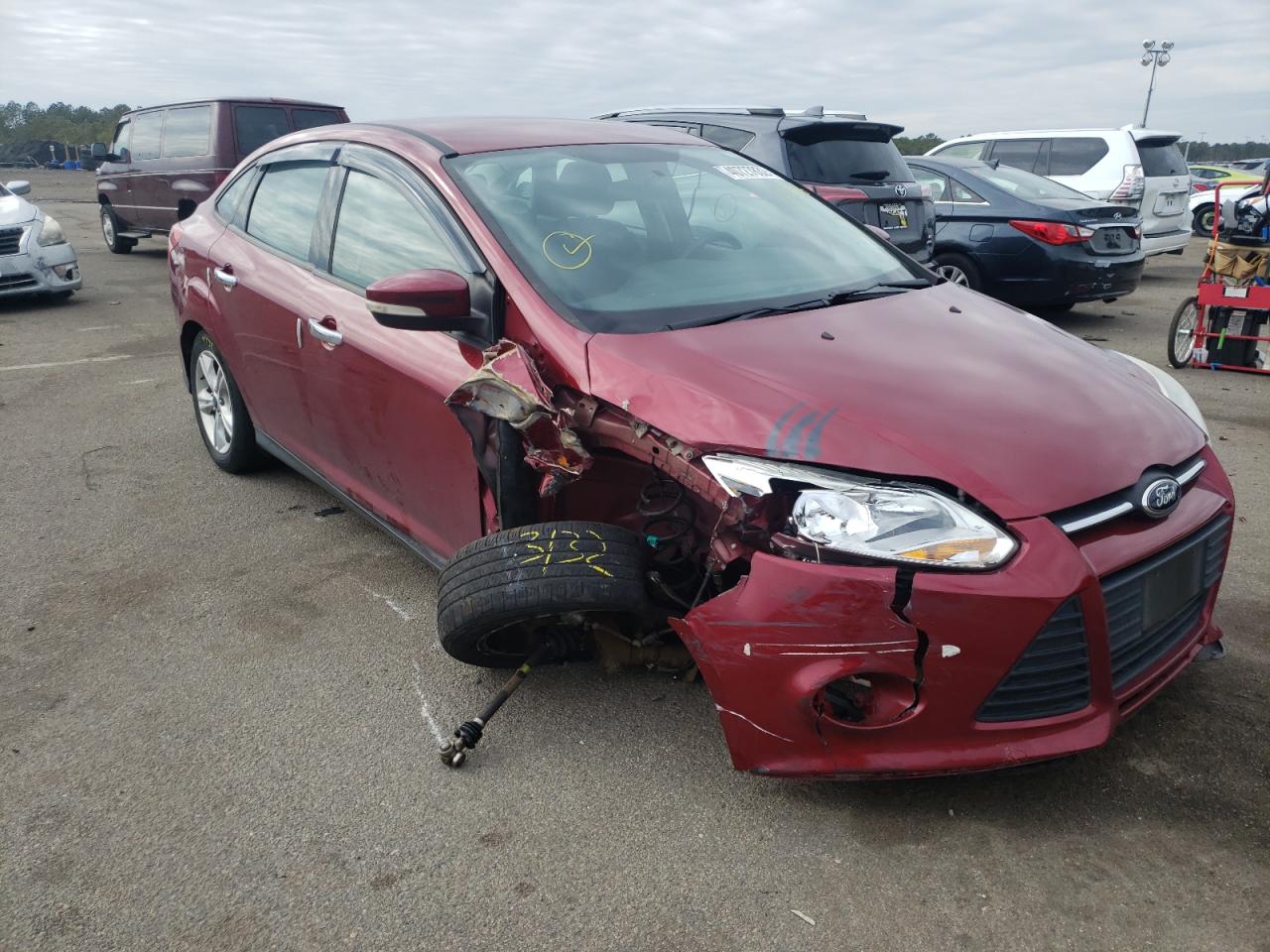 FORD FOCUS SE 2014 with VIN 1FADP3F20EL263446 - Photo from auction