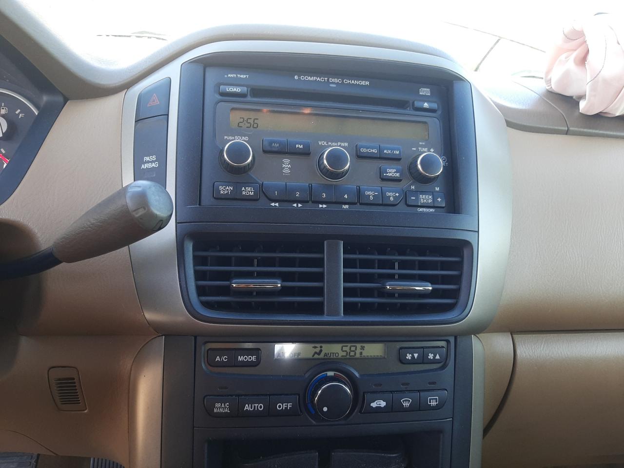 Photo 9 from auction – 2006 HONDA PILOT EX with VIN 5FNYF28466B011728